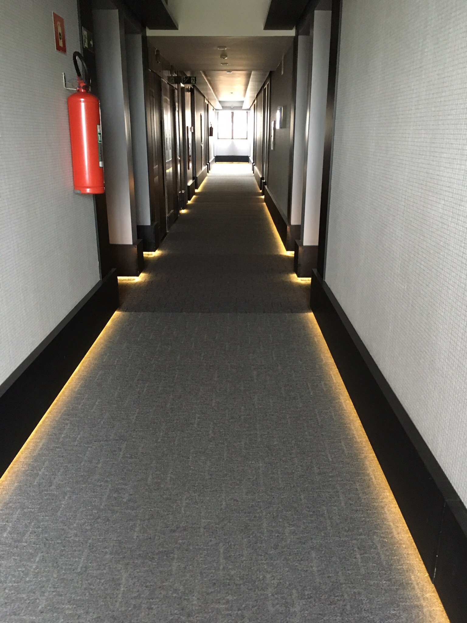 Momax Hotel-官方