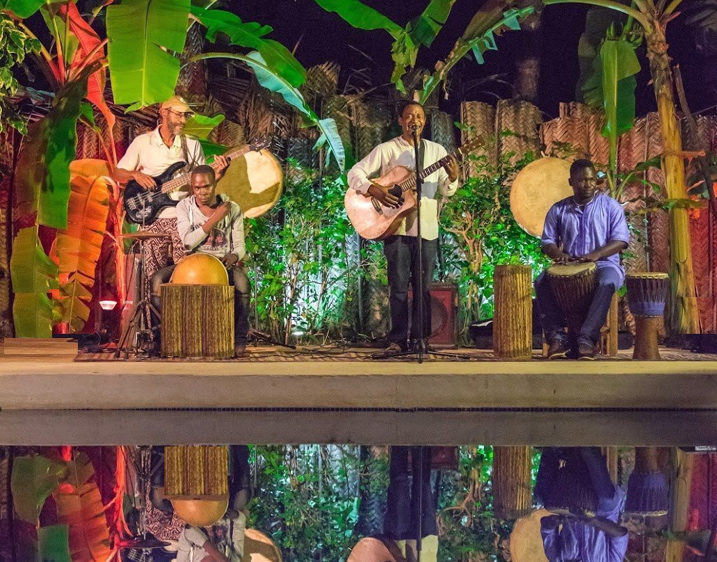 Bandas Live Music-Matemwe必去景点