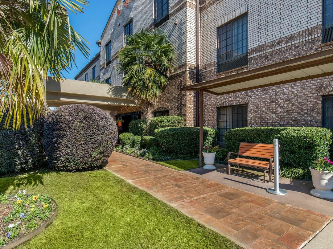 Comfort Suites Marshall主图