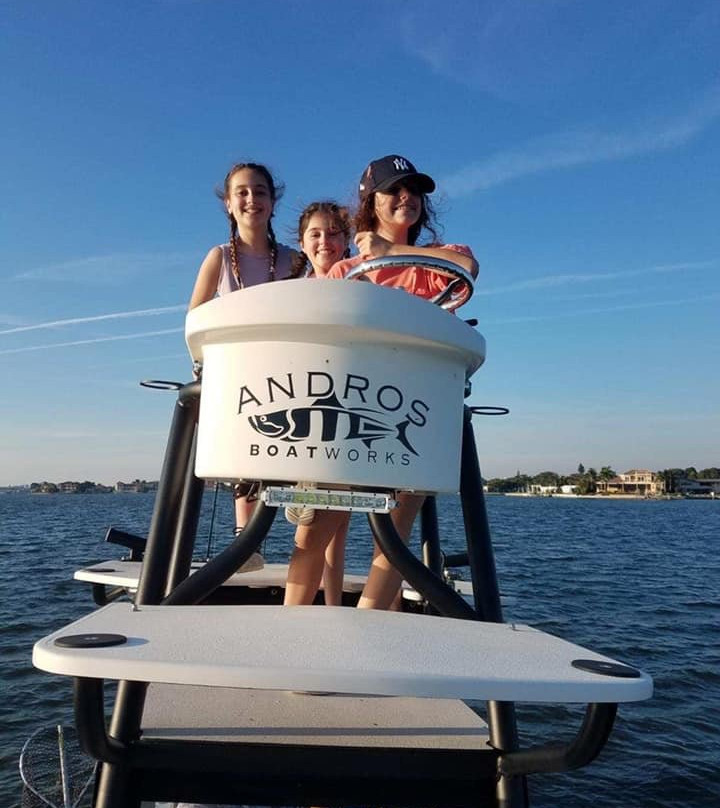 TNT Freedom Fishing Charters-西耶斯塔岛必去景点