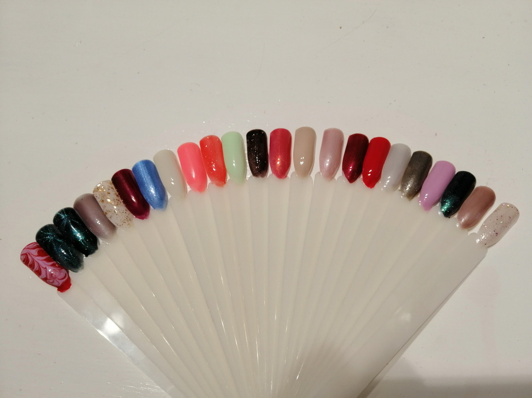 Brides by Fiona Bridal & Beauty Salon-希克杜沃必去景点