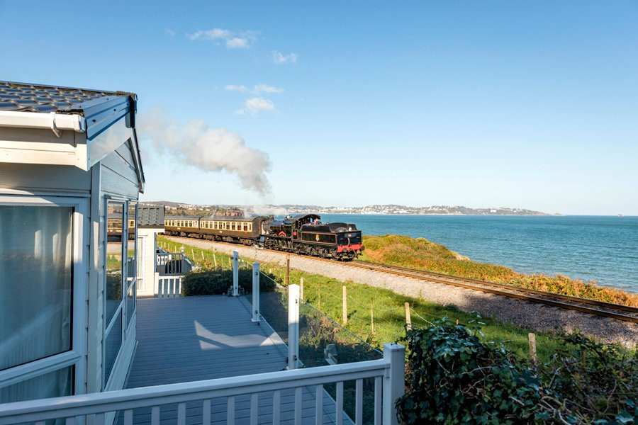 Waterside Holiday Park - Park Holidays UK