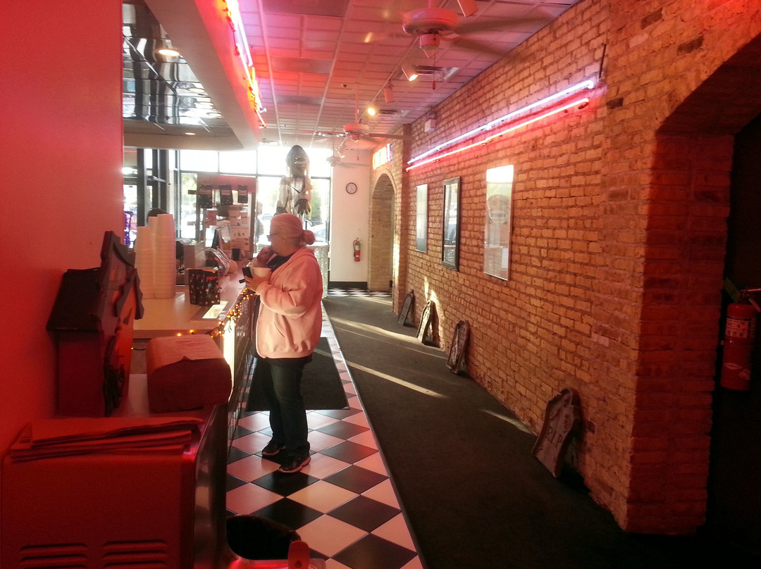 Bensenville Theatre-Bensenville必去景点