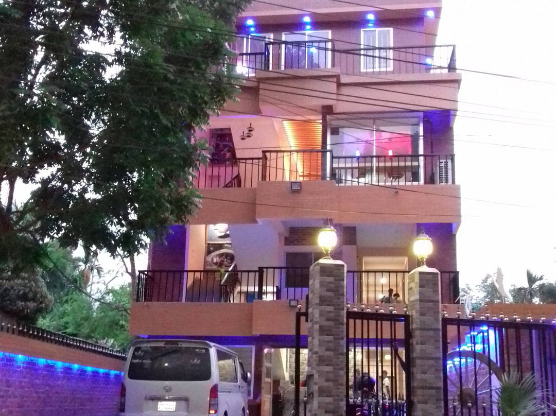 Little Rangpur Inn