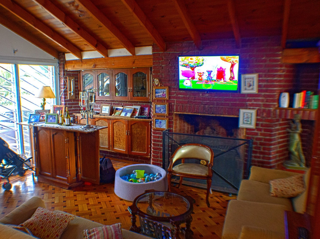 Bernie's Bed & Breakfast主图