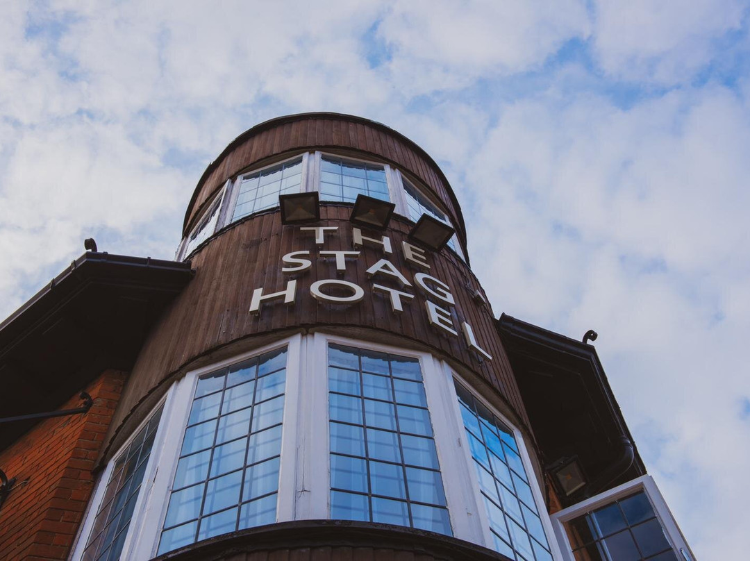 Stag Hotel, Restaurant and Bar