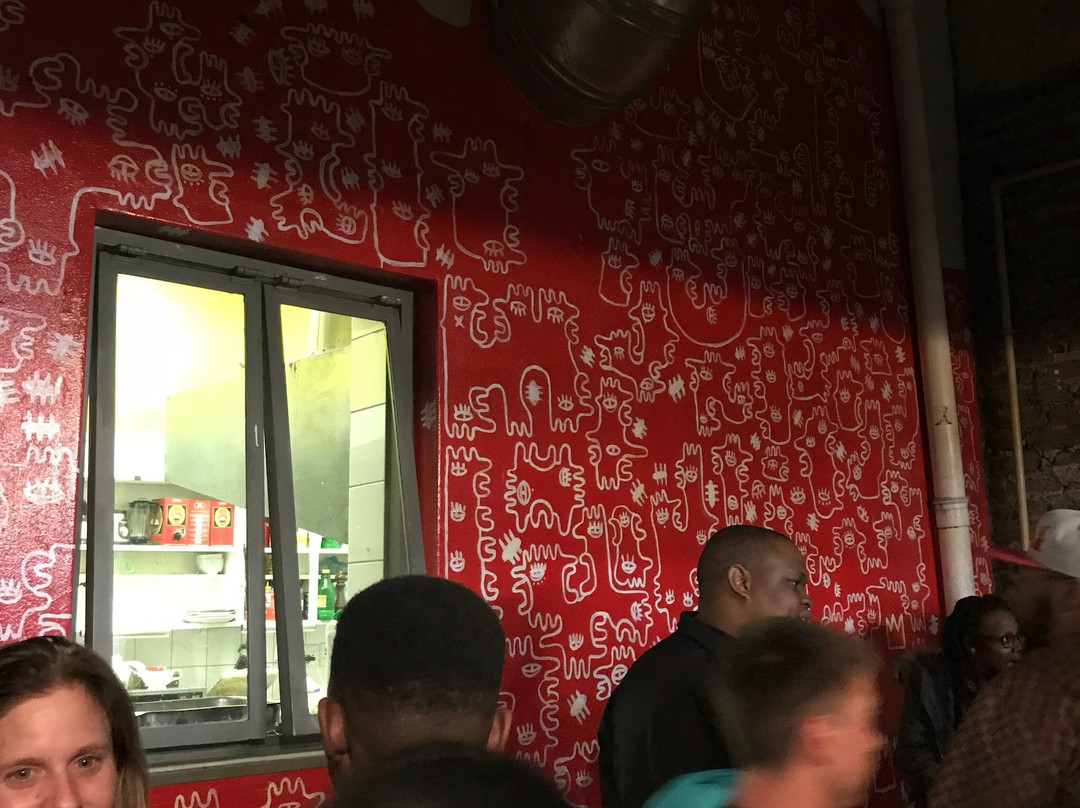 Kitcheners Carvery Bar-Braamfontein必去景点