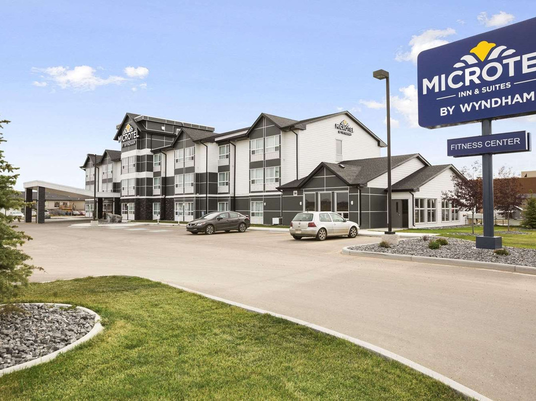 Microtel Inn & Suites by Wyndham Blackfalds Red Deer North主图