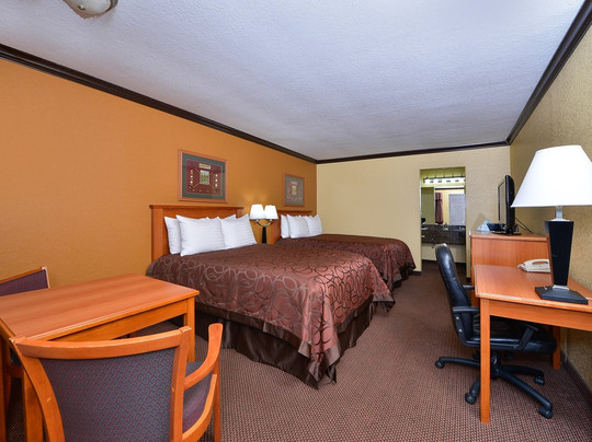 Americas Best Value Inn Center主图