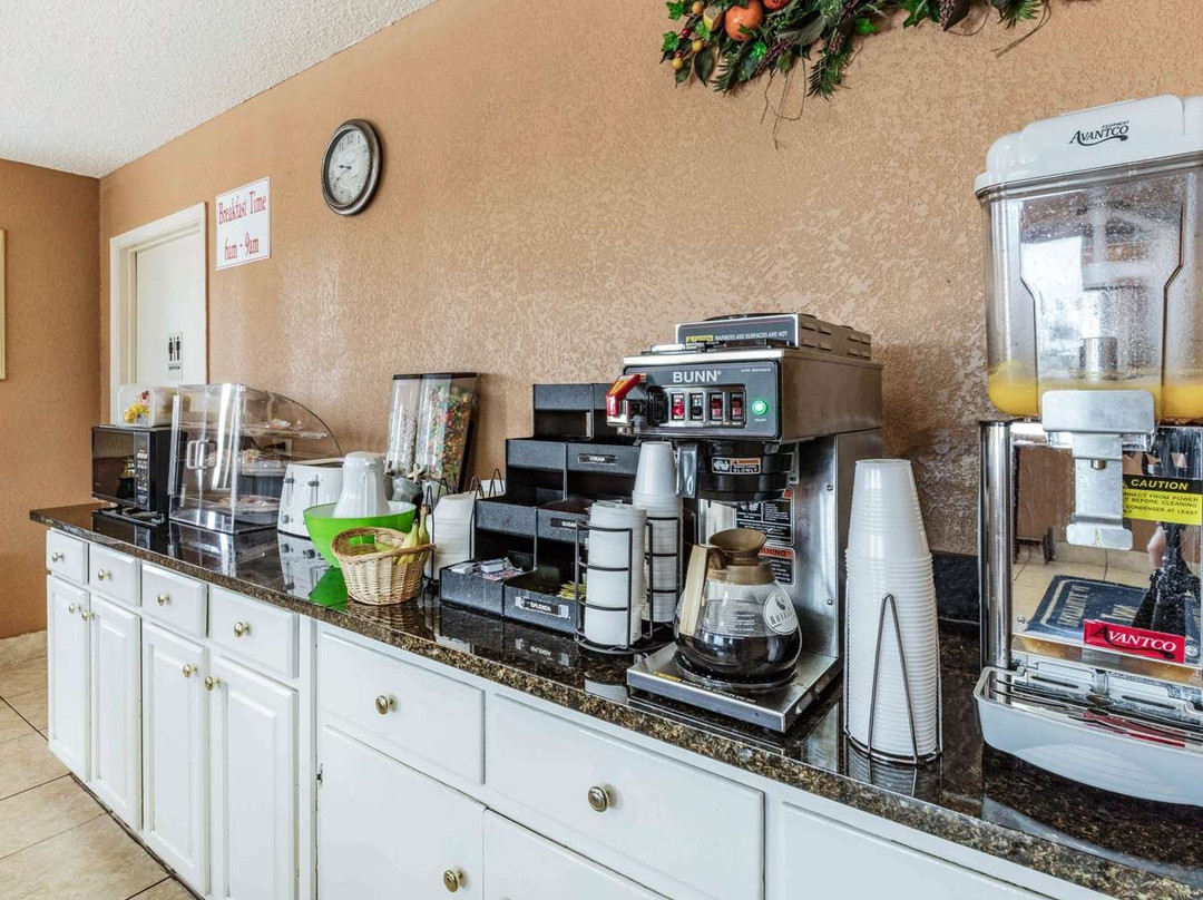 Rodeway Inn Prattville I-65主图