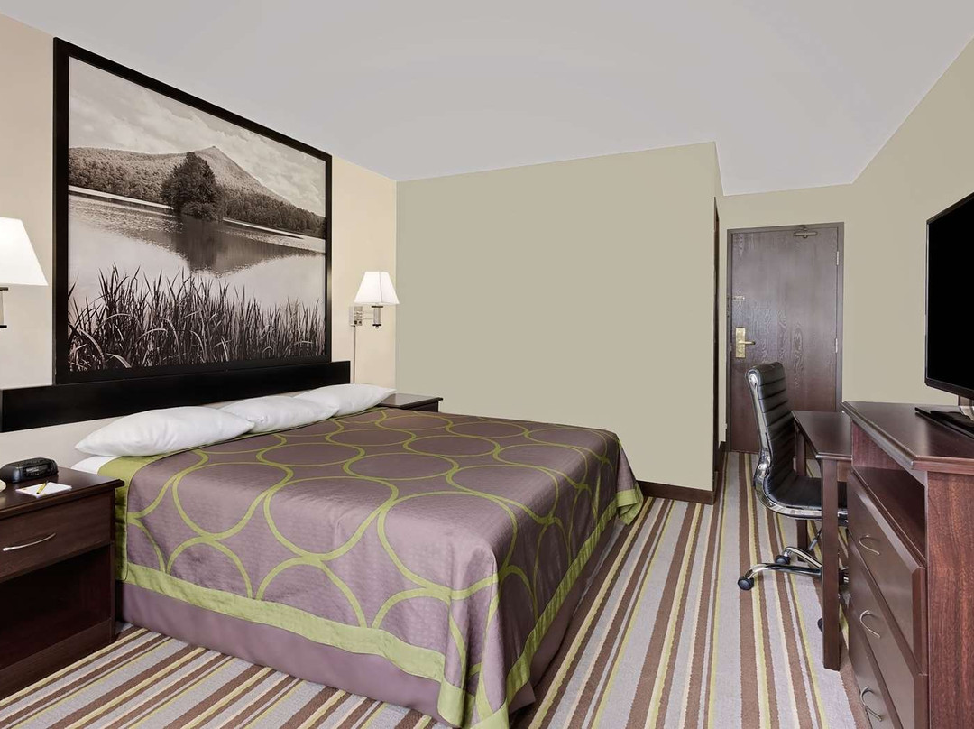 Super 8 by Wyndham Waynesboro主图