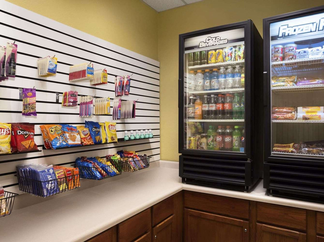 Super 8 by Wyndham Marion主图