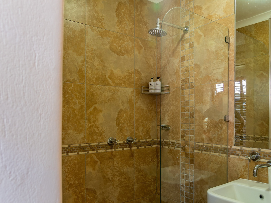 Faraway Lodge B&B主图