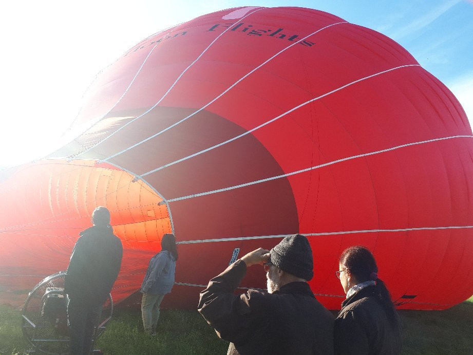 Virgin Balloon Flights - Knebworth Park, nr Stevenage景点图片