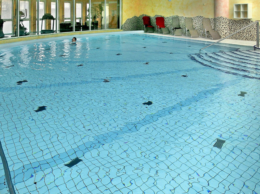 维多利亚凯瑟霍夫酒店主图