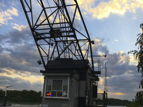 Hitdorf餐馆和美食-Kran-Cafe