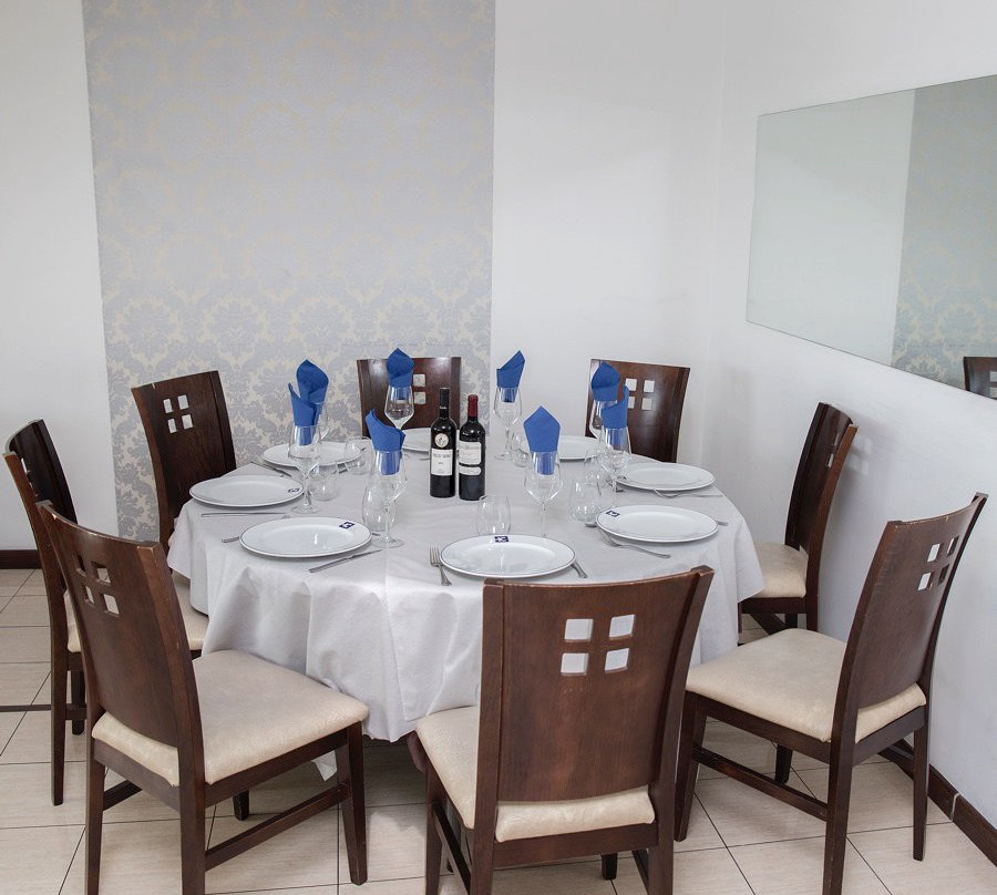 Hotel El Cruce主图