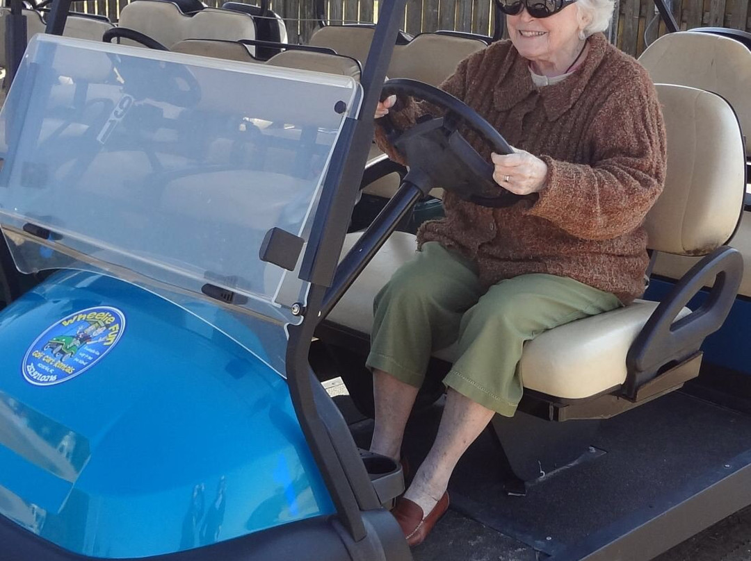 Wheelie Fun Golf Carts景点图片