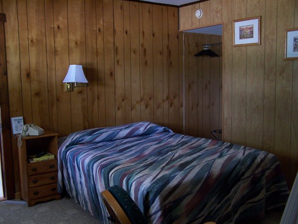 Down Home Motel-官方