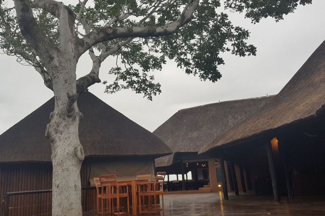 Nkwazi Lake Lodge主图