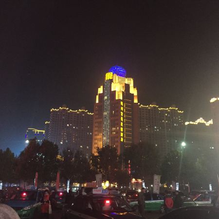 德州富豪康博酒店(澳德乐时代广场店)-浴室