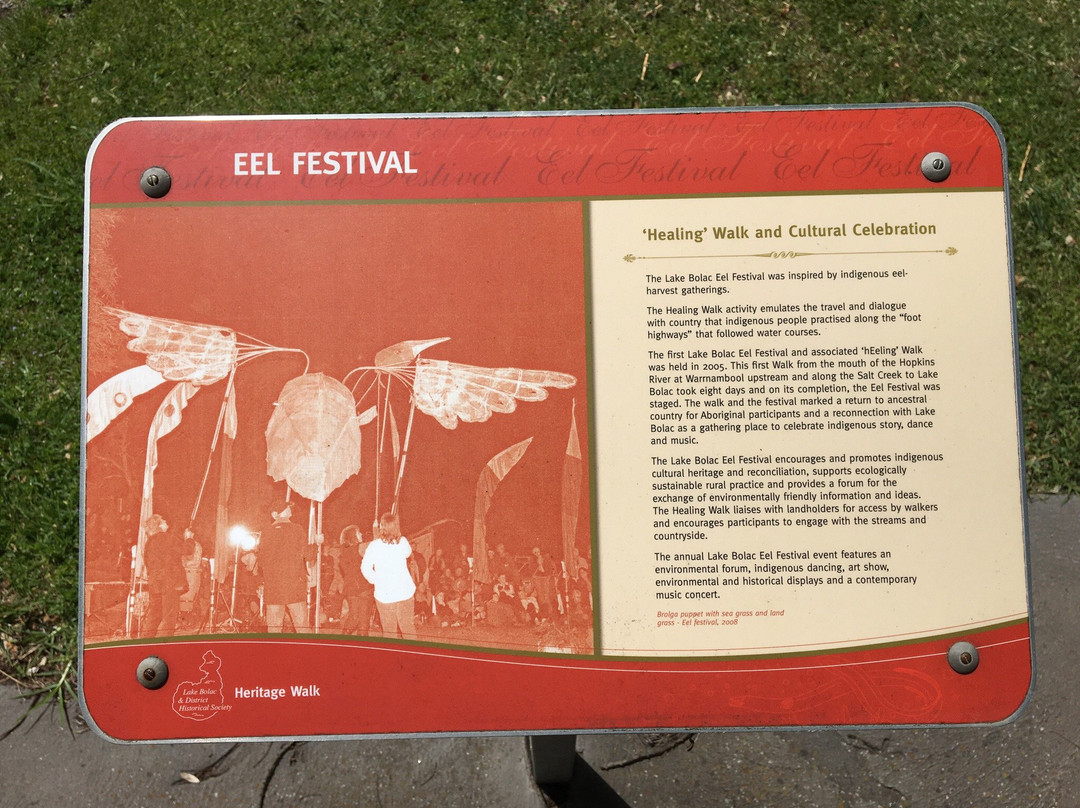 Lake Bolac Information & Business Centre-Lake Bolac必去景点