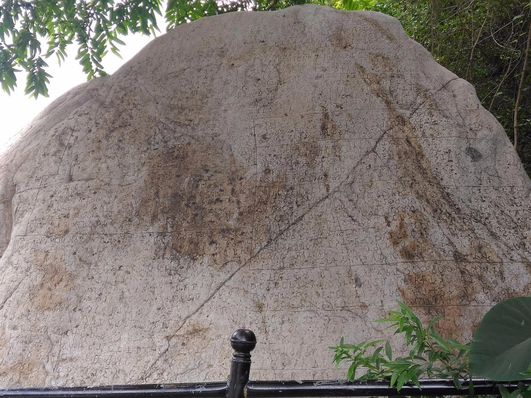 Ashok Shilalekh-居那加德必去景点