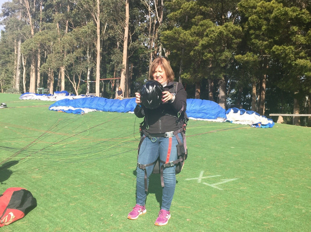 Active Flight Paragliding-布赖特必去景点