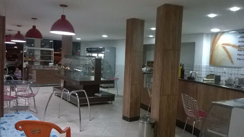 Aracuai餐馆和美食-Padaria e Confeitaria Gabriela