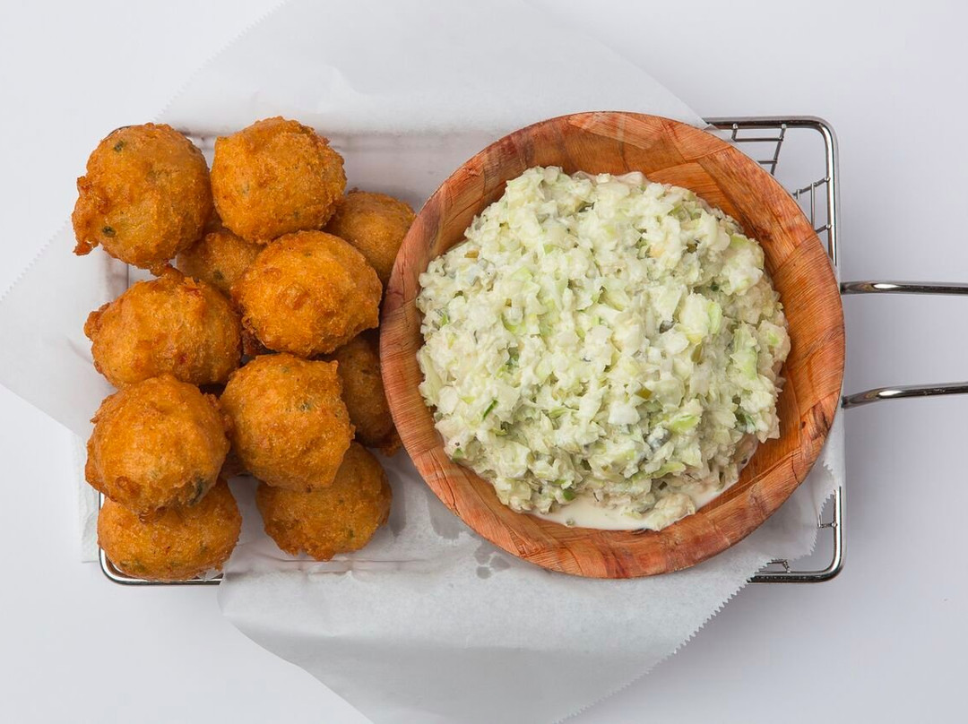 Ezell's Catfish Cabin