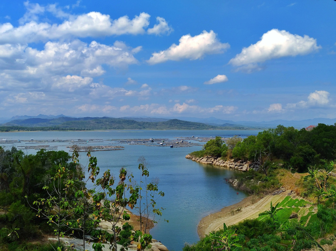 Gajah Mungkur Reservoir景点图片