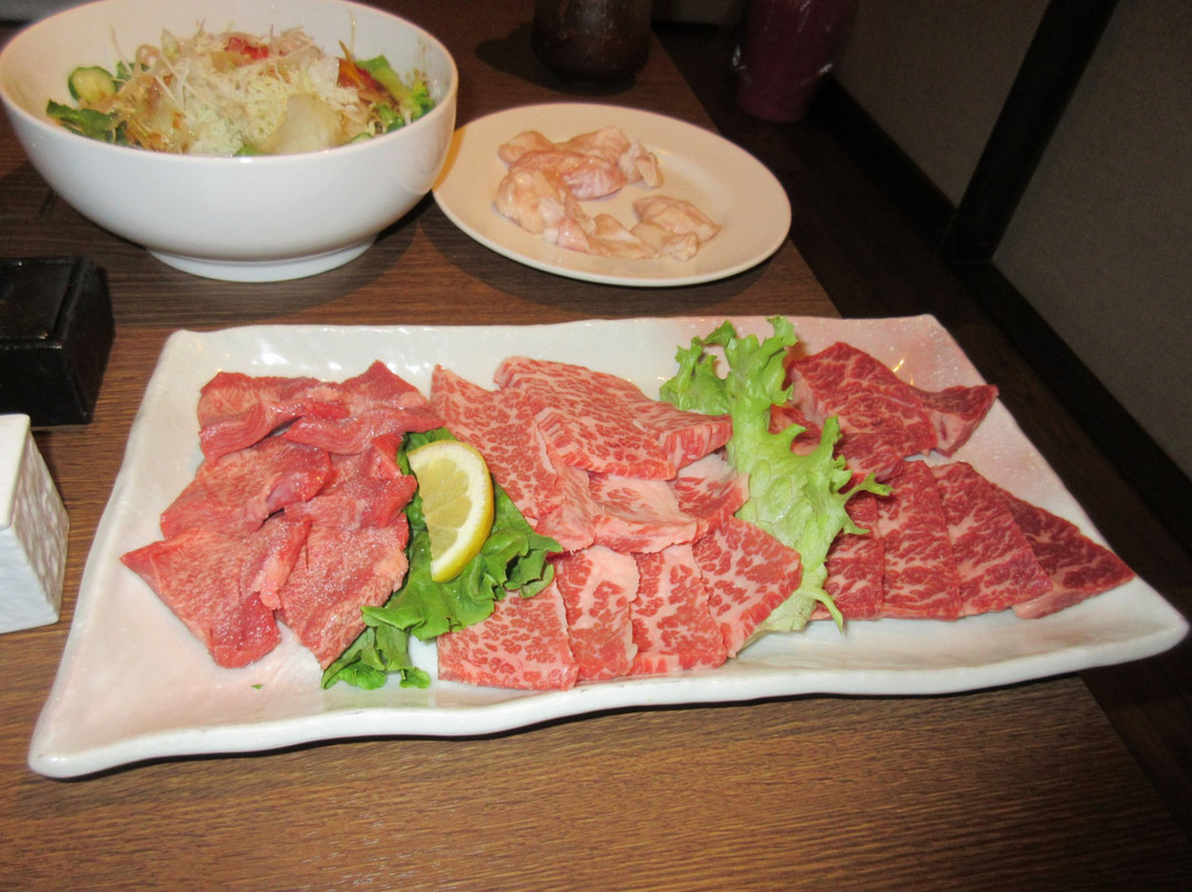 焼肉ホルモンまる笑