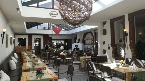 Hotel-Restaurant-Weinkeller Pfaelzer Hof主图