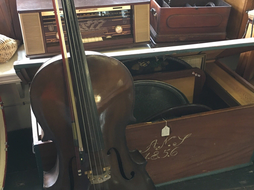 Brecon Antiques Centre-布雷肯必去景点