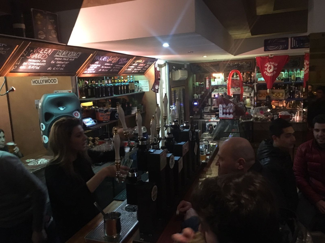In Old Bar We Trust景点图片