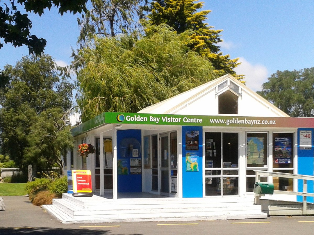 Golden Bay Vistor Centre景点图片