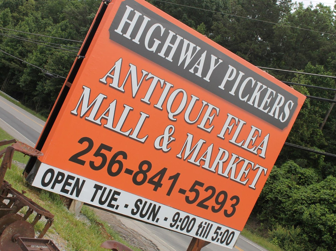 Highway Pickers Antique Mall景点图片