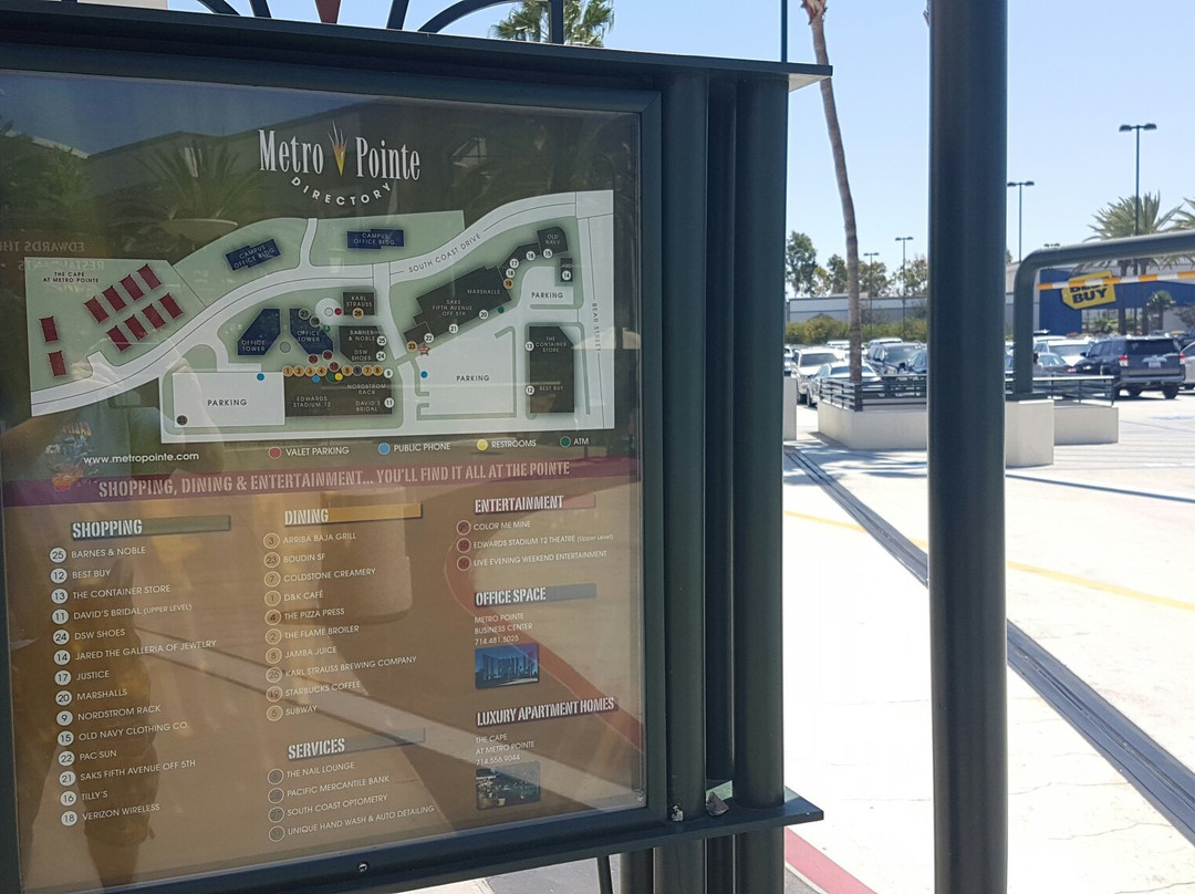 Metro Pointe at South Coast-科斯塔梅沙必去景点