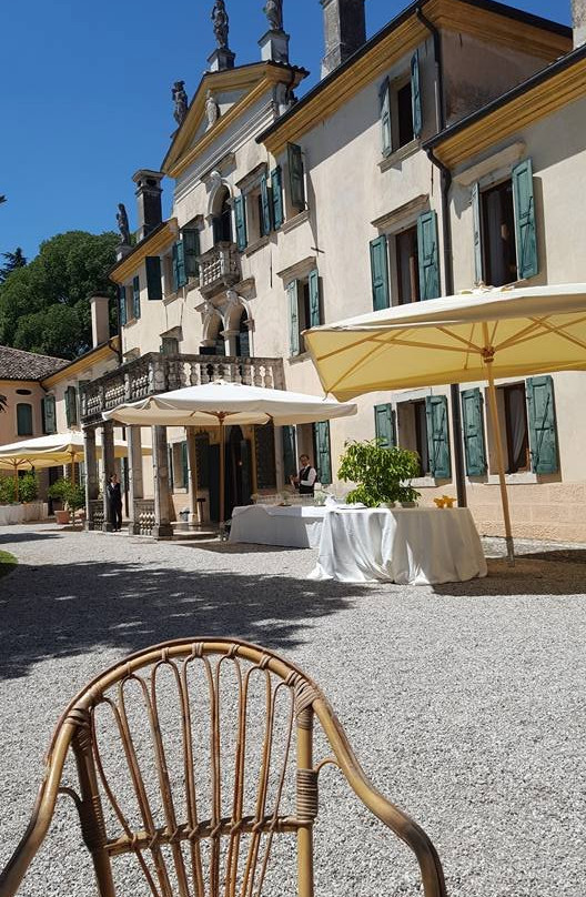 Villa Calvi di Coenzo Caragiani景点图片