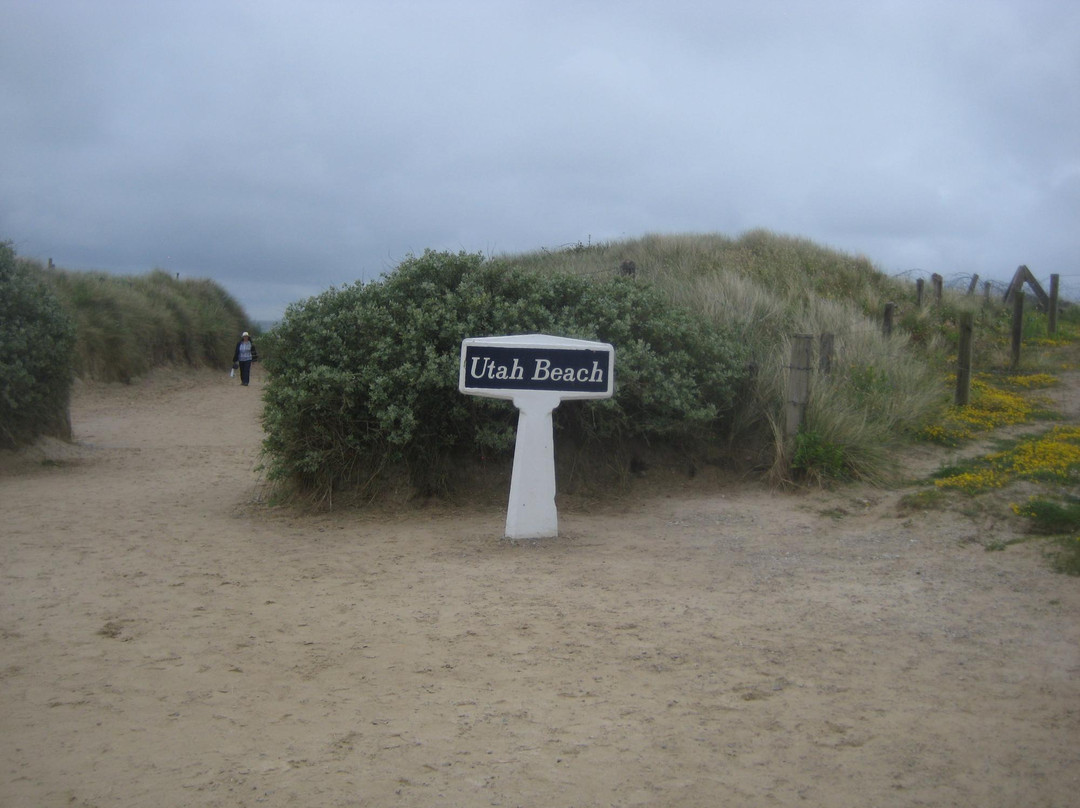 Colin Mcgarry Normandy Tour Guide-巴约必去景点