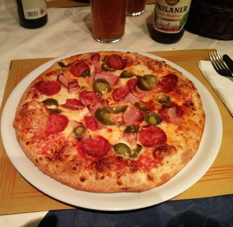 Villaggio Montegrappa餐馆和美食-Pizza King