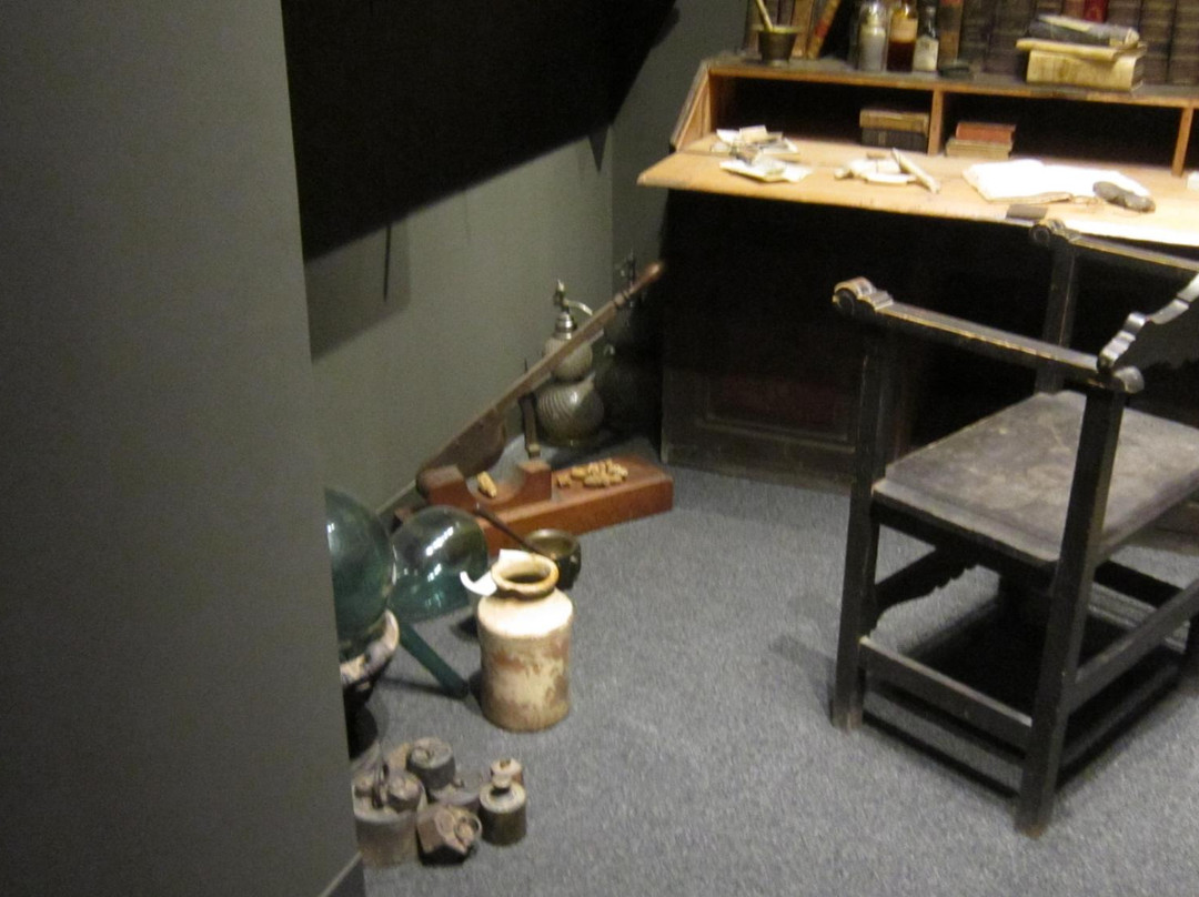 Museo-Vieja Farmacia-Llivia必去景点