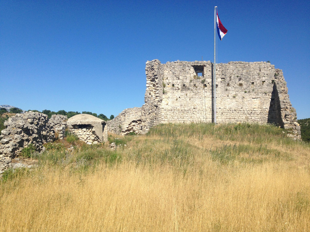 Fort Kurjakovic-Obrovac必去景点
