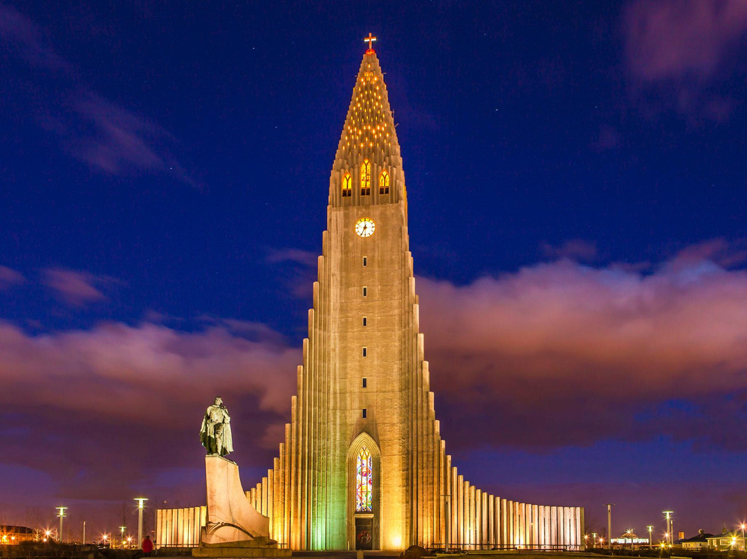 Reykjavik Private Tours & Transfers景点图片