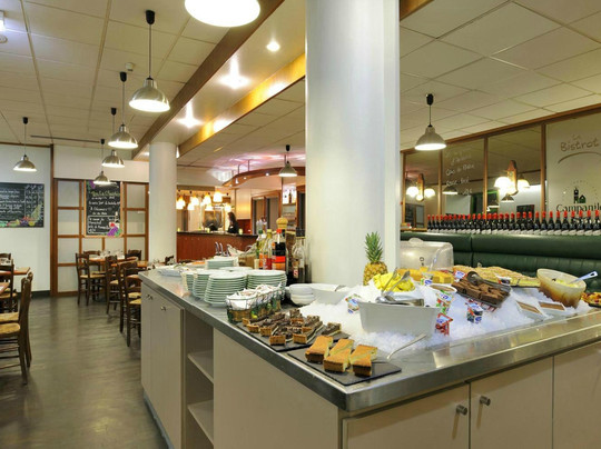L'Ile-Saint-Denis餐馆和美食-Hotel Campanile Paris Nord Restaurant