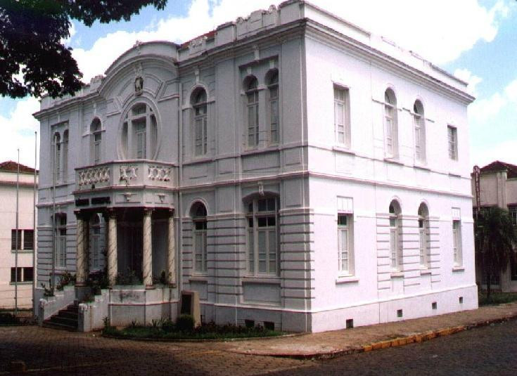 Câmara Municipal de Batatais景点图片