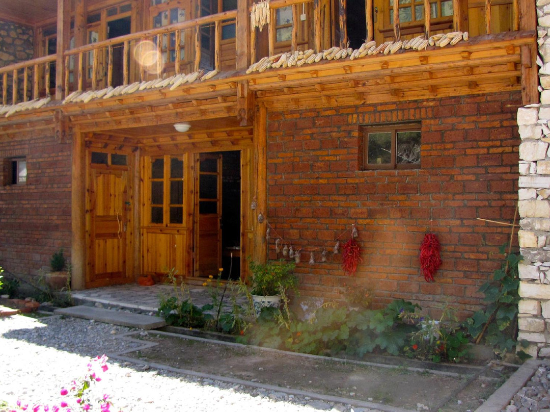 虎跳峡-香格里拉县必去景点