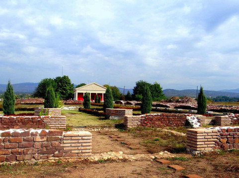 Mediana-Nis必去景点