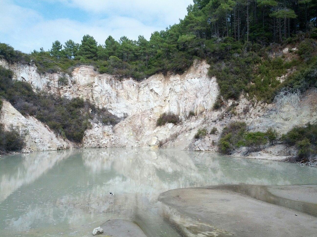 怀奥塔普地热世界景点图片