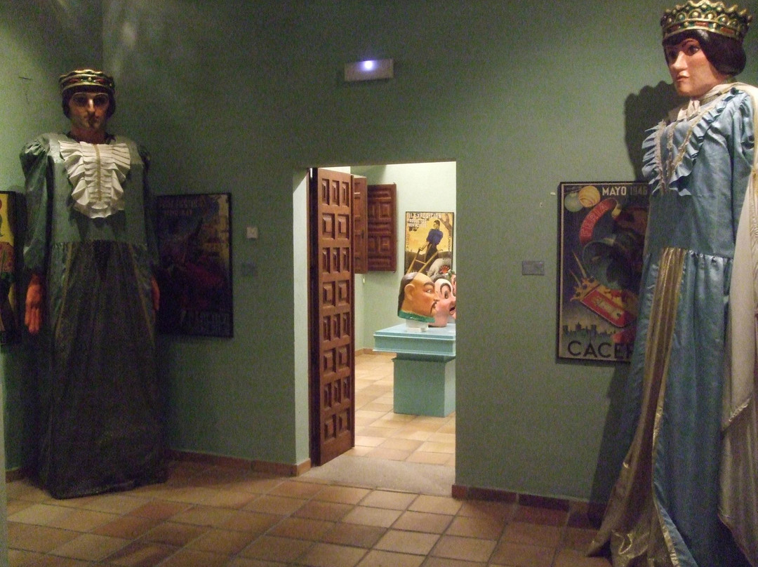 Caceres Municipal Museum景点图片